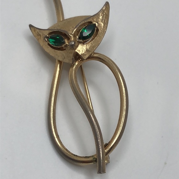 VTG Emmons Sophisticated Cat Pin Brooch With Emerald Eyes - Picture 4 of 7